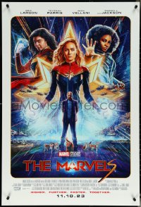 5s0977 MARVELS advance DS 1sh 2023 Marvel comics, Brie Larson and Vellani in title roles, Jackson!