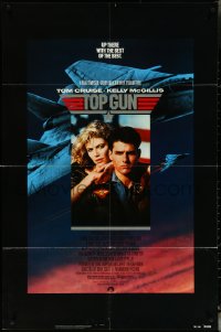 5t1238 TOP GUN 1sh 1986 great image of Tom Cruise & Kelly McGillis, Navy fighter jets!