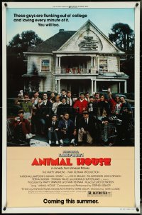 5w0634 ANIMAL HOUSE advance 1sh 1978 portrait of John Belushi & cast in front of frat house!