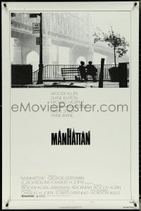5w0878 MANHATTAN style B 1sh 1979 classic image of Woody Allen & Diane Keaton by bridge!