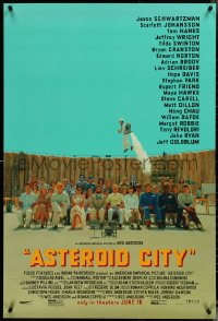 5z0293 ASTEROID CITY advance DS 1sh 2023 great wacky image of Jason Schwartzman with huge top cast!