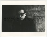 6b1240 ELVIS COSTELLO 8x10 still 1980s portrait of the great musician wearing sunglasses!