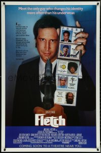 6c0738 FLETCH advance 1sh 1985 Michael Ritchie, wacky detective Chevy Chase has gun pulled on him!