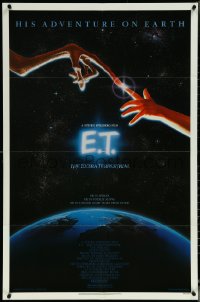 6f0870 E.T. THE EXTRA TERRESTRIAL studio style 1sh 1983 Steven Spielberg, John Alvin art over Earth!