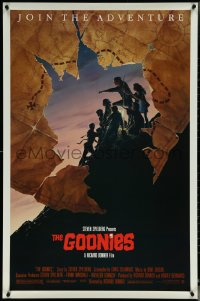 6g0823 GOONIES 1sh 1985 Josh Brolin, teen adventure classic, cool treasure map art by John Alvin!