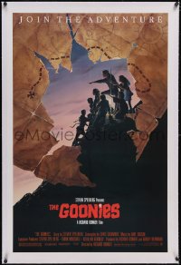 6h0845 GOONIES linen 1sh 1985 Josh Brolin, teen adventure classic, cool John Alvin treasure map art!