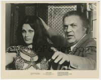 6j1358 FELLINI'S ROMA candid 8x10 still 1972 close up of Federico directing sexy Fiona Florence!
