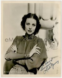 6j0124 LORETTA YOUNG signed 8x10.25 still 1930s portrait in great outfit & jewelry with arms crossed!