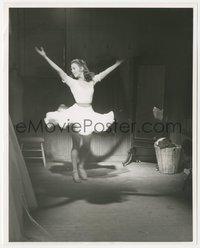 6j1471 WEST SIDE STORY 8x10 news photo 1961 modern day Juliet Natalie Wood as Maria dancing!