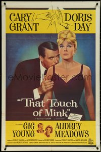 6j1180 THAT TOUCH OF MINK 1sh 1962 great close up art of Cary Grant nuzzling Doris Day's shoulder!