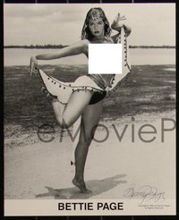 6j0210 BUNNY YEAGER 5 8x10 publicity photos set #1 1995 ONE signed by Bunny, topless Bettie Page!